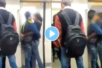 Delhi Metro Kissing Viral Video